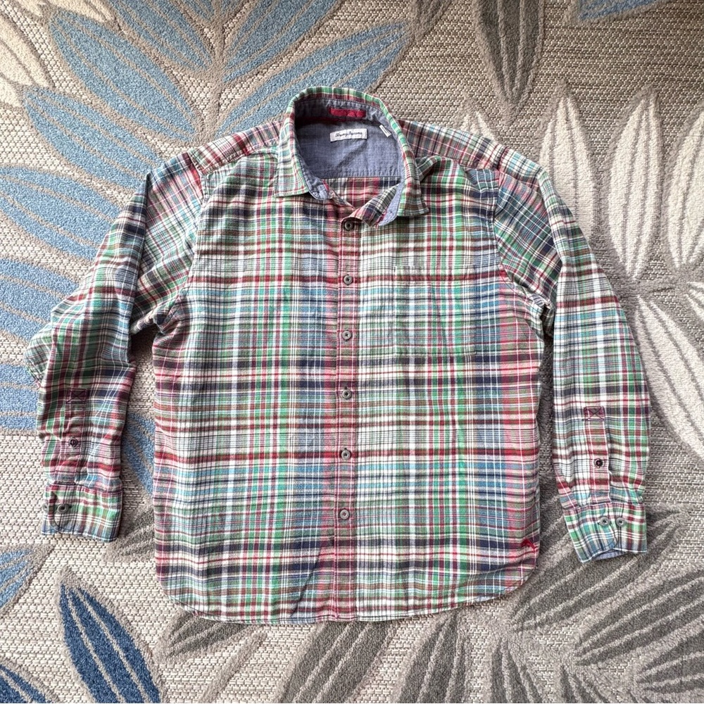 Tommy Bahama Men’s Red Green Plaid Flannel Casual Long Sleeve Button Up Size XL